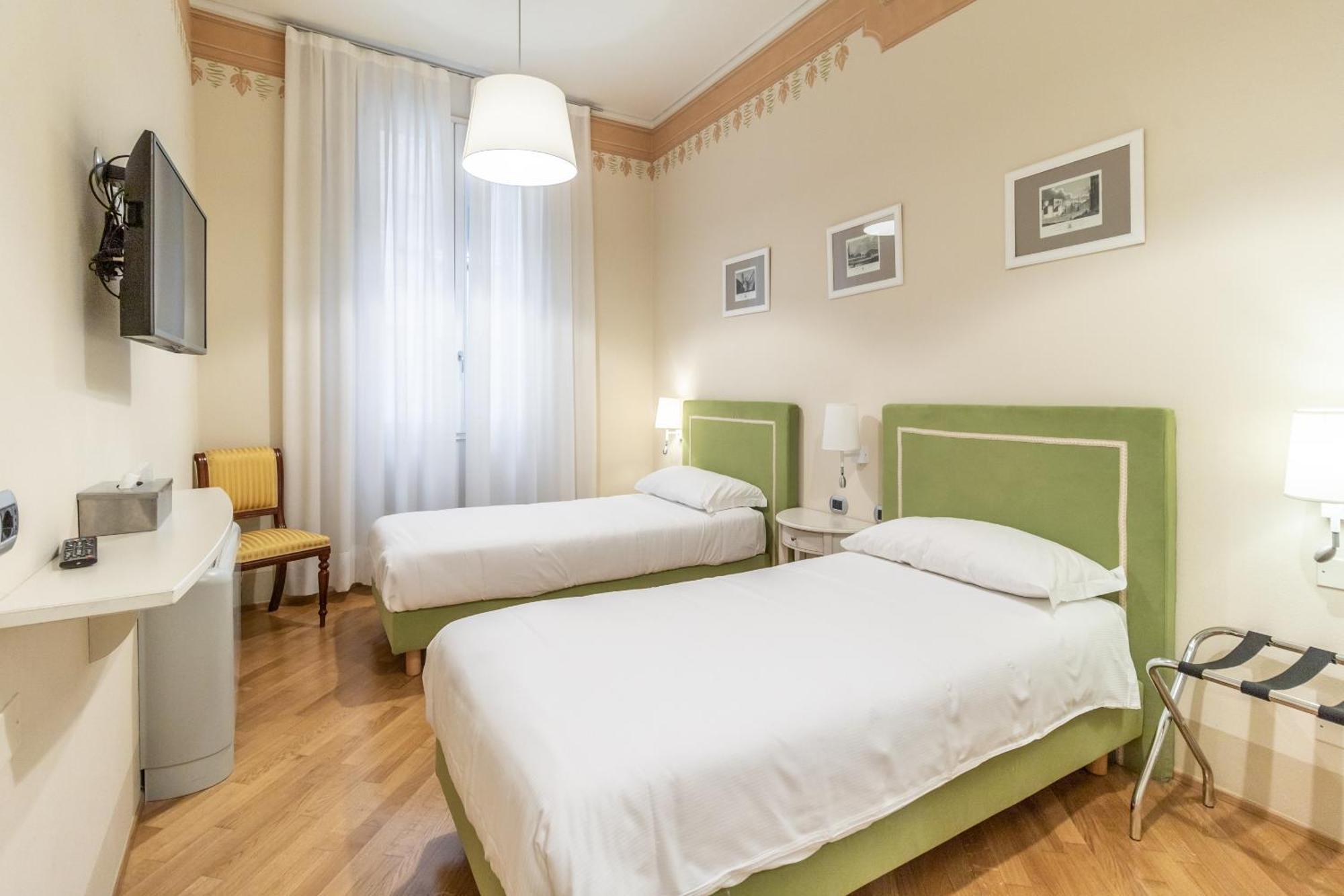 Casa Isolani Luxury Rooms Piazza Maggiore 1 ボローニャ エクステリア 写真