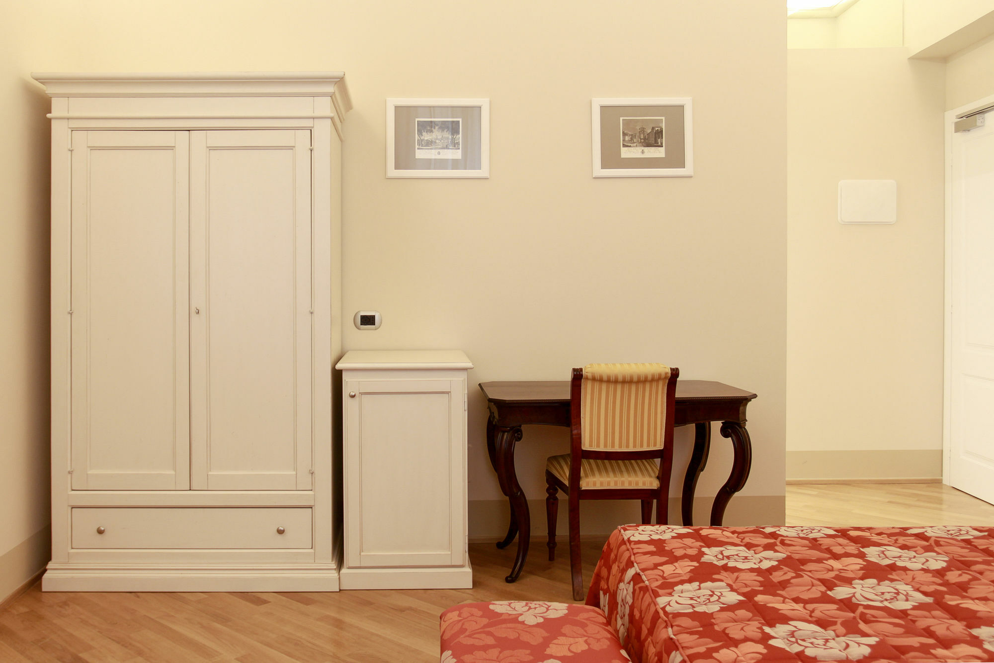 Casa Isolani Luxury Rooms Piazza Maggiore 1 ボローニャ エクステリア 写真