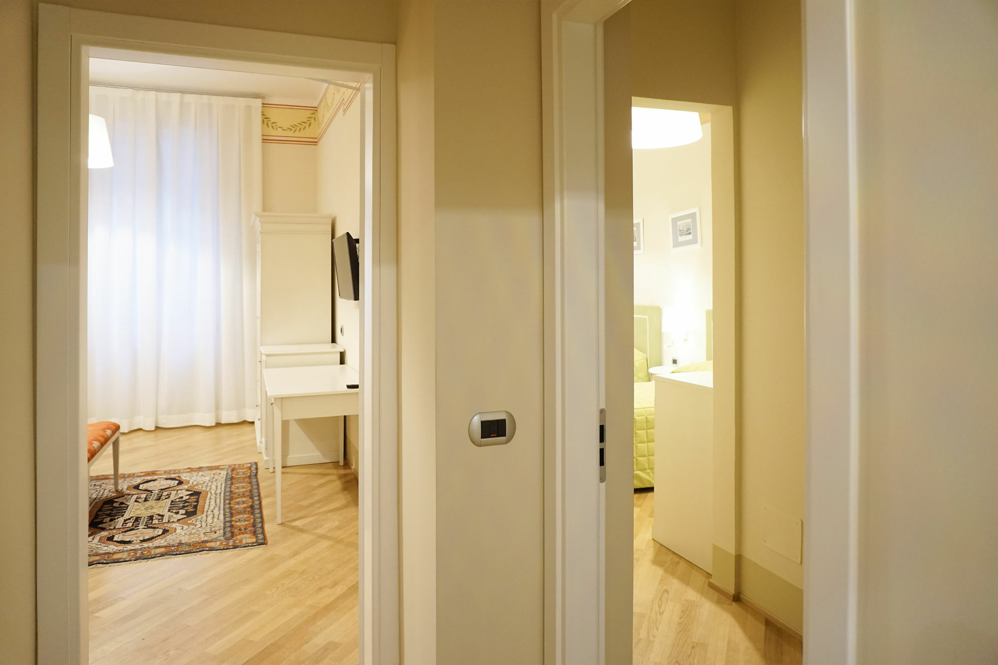 Casa Isolani Luxury Rooms Piazza Maggiore 1 ボローニャ エクステリア 写真